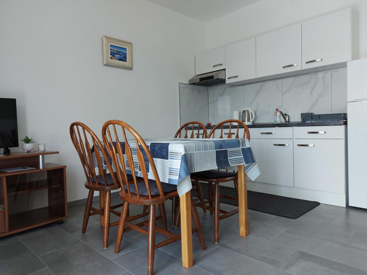 Apartmani Mare Novi Vinodolski Εξωτερικό φωτογραφία