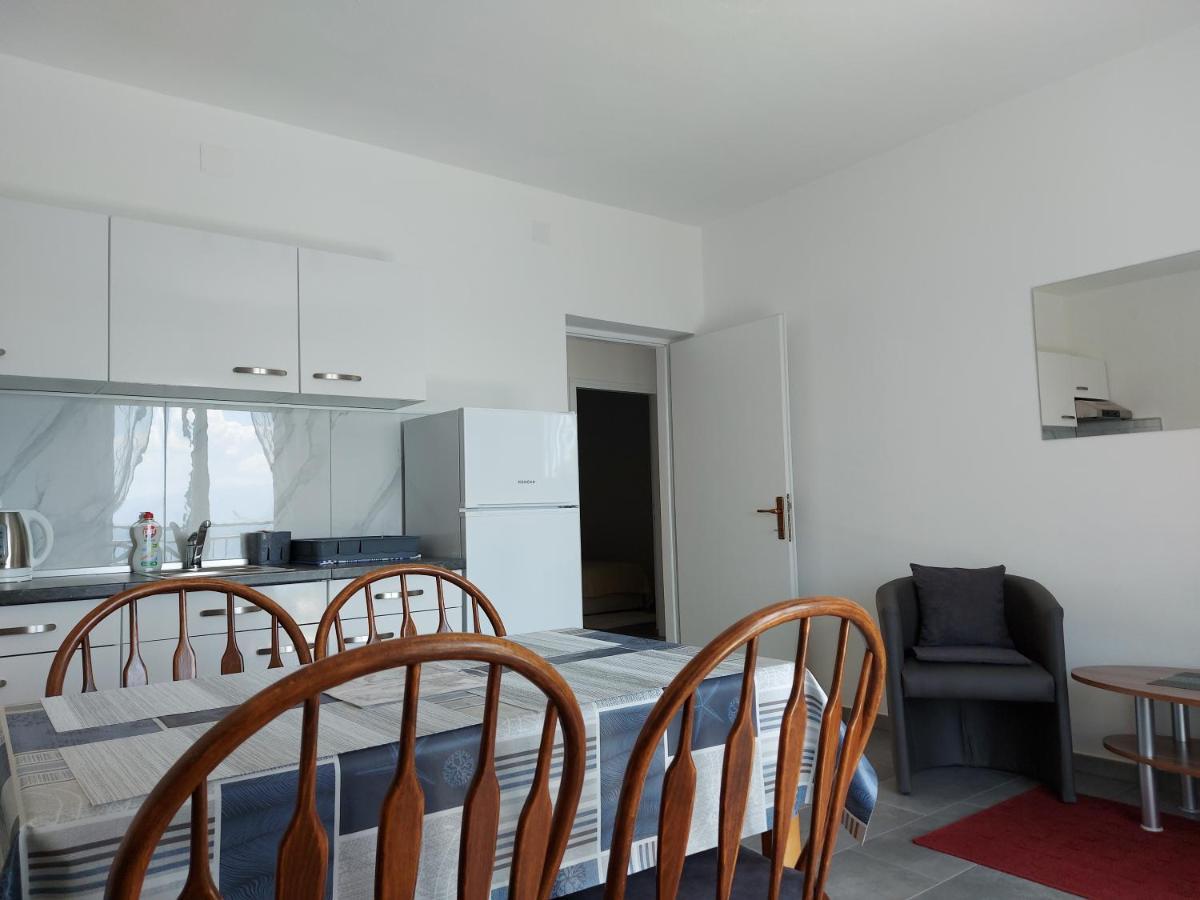 Apartmani Mare Novi Vinodolski Εξωτερικό φωτογραφία